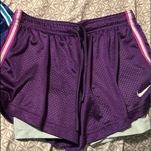 Nike athletic shorts size medium